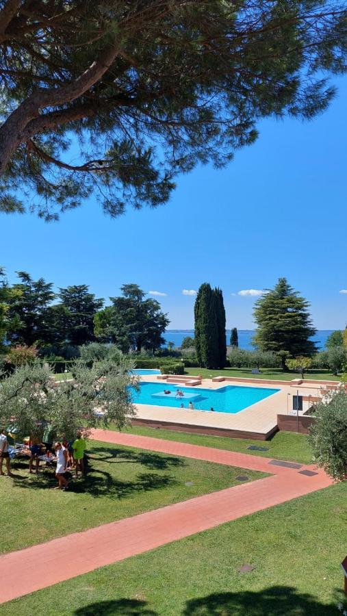Apartments Blue View - Residence Casetto Bardolino - Regarda Travel Экстерьер фото