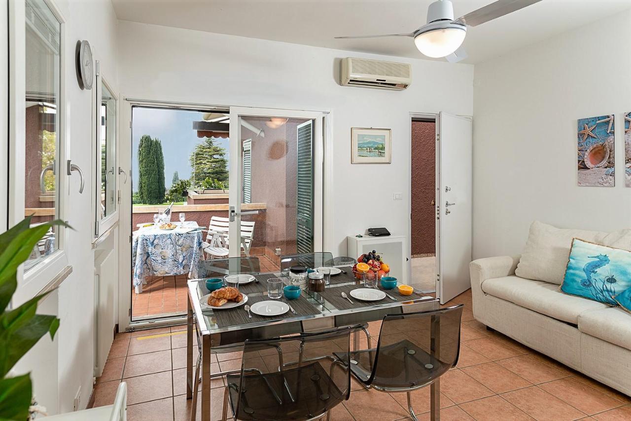 Apartments Blue View - Residence Casetto Bardolino - Regarda Travel Экстерьер фото