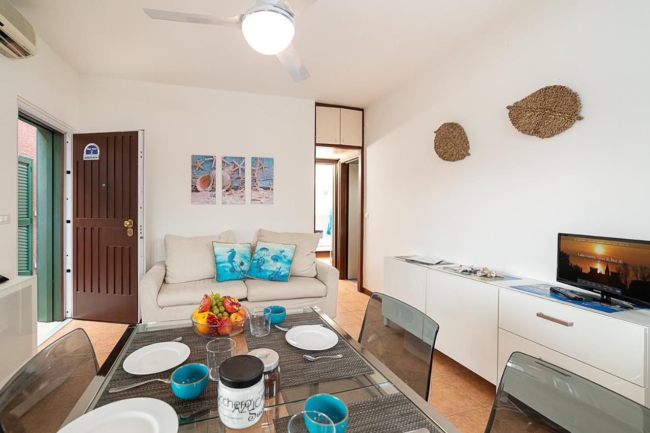 Apartments Blue View - Residence Casetto Bardolino - Regarda Travel Экстерьер фото
